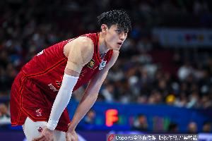 篮网双向合同签下利德尔和艾蒂安 曾凡博将竞争最后一个名额